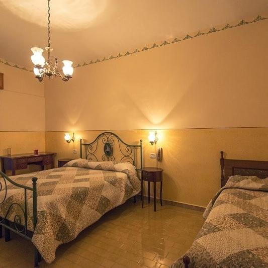 Hotel Ristorante La Lucciola Laceno Екстер'єр фото